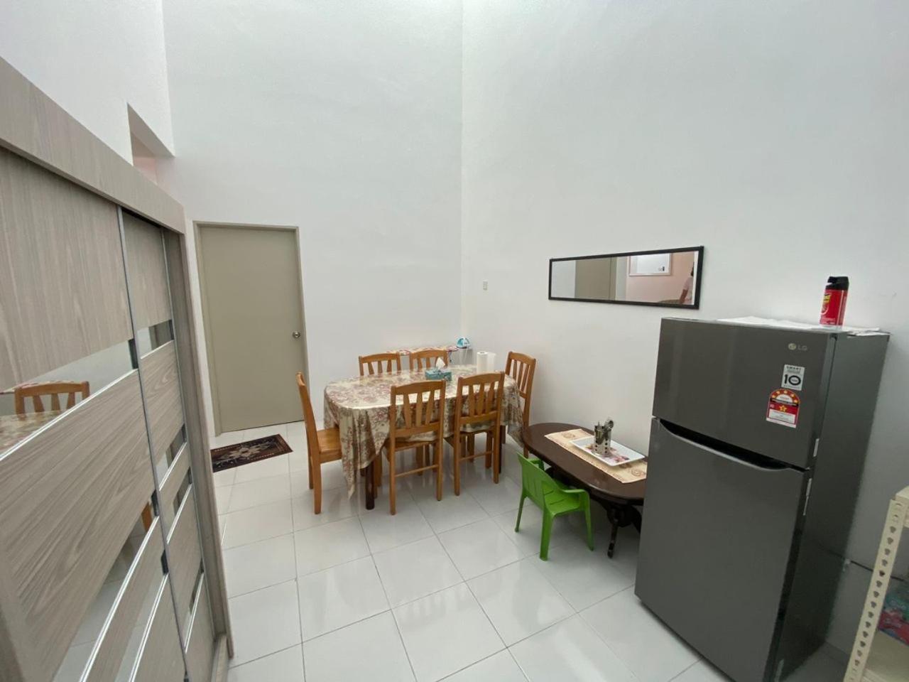 Anas Rumah liburan